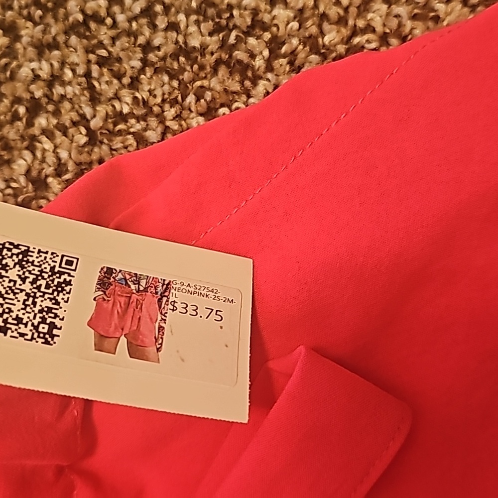 LADIES LOT OD 2 PAIR OF VERY NICE SHORTS READY FOR SPRING - Picture 3 of 7